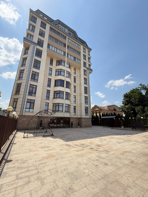 Продам многокомнатную квартиру, Арманд ул, 43кб, Нальчик г