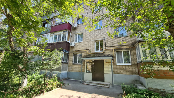 Продам двухкомнатную (2-комн.) квартиру, Содружества ул, 88, Ростов-на-Дону г