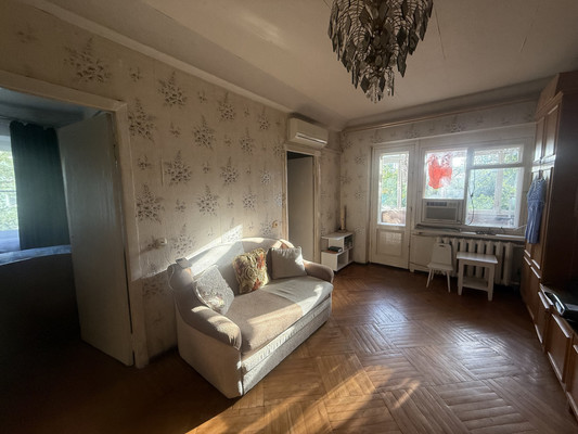 Продам трехкомнатную (3-комн.) квартиру, 2-я Краснодарская ул, 82к2, Ростов-на-Дону г