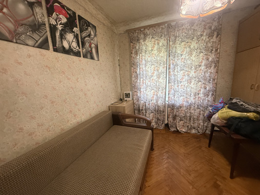 Продам трехкомнатную (3-комн.) квартиру, 2-я Краснодарская ул, 82к2, Ростов-на-Дону г