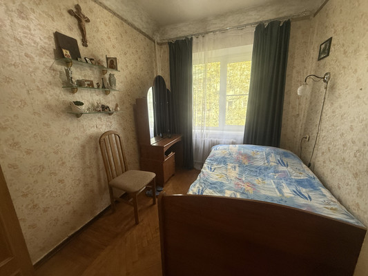 Продам трехкомнатную (3-комн.) квартиру, 2-я Краснодарская ул, 82к2, Ростов-на-Дону г