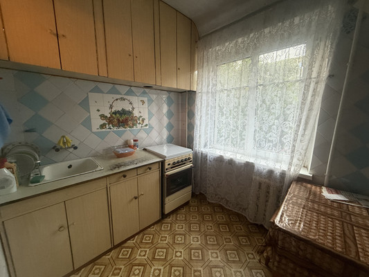 Продам трехкомнатную (3-комн.) квартиру, Малиновского ул, 10, Ростов-на-Дону г