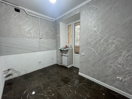 Продам двухкомнатную (2-комн.) квартиру, Малиновского ул, 18, Ростов-на-Дону г