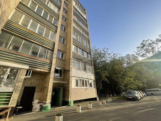 Продам двухкомнатную (2-комн.) квартиру, Малиновского ул, 18, Ростов-на-Дону г