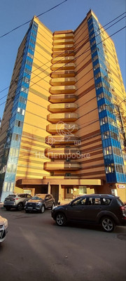 Продам двухкомнатную (2-комн.) квартиру, 7-й Гвардейской Дивизии (Сходня мкр.) ул, 4к1, Химки г