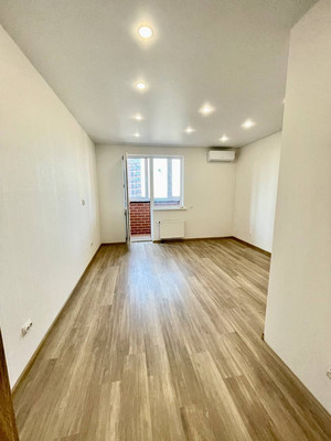 Продам однокомнатную (1-комн.) квартиру, им. Героя Пешкова ул, 14к3, Краснодар г
