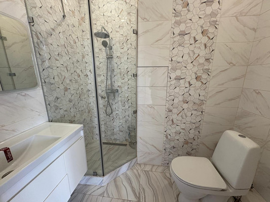 Продам двухкомнатную (2-комн.) квартиру, Староалексеевская ул, 20, Москва г