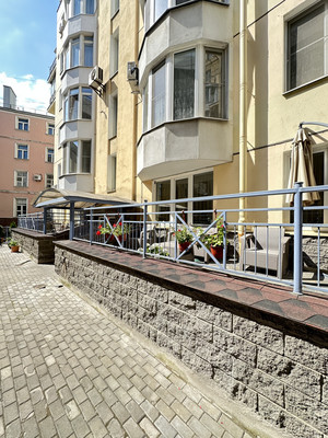 Продам трехкомнатную (3-комн.) квартиру, Вознесенский пр-кт, 20, Санкт-Петербург г