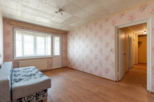 Продам двухкомнатную (2-комн.) квартиру, Генерала Симоняка ул, 4Ак1, Санкт-Петербург г