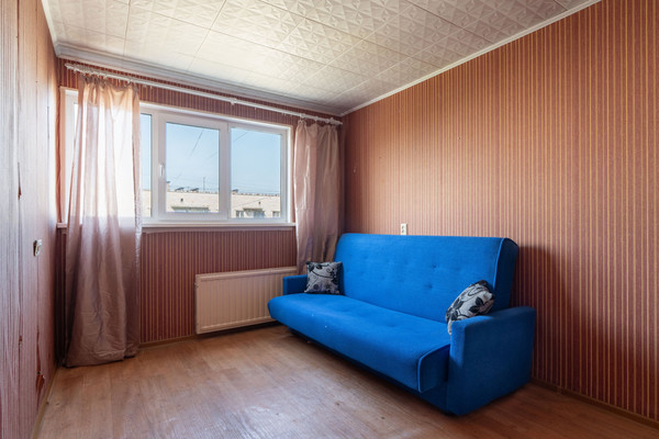 Продам двухкомнатную (2-комн.) квартиру, Генерала Симоняка ул, 4Ак1, Санкт-Петербург г