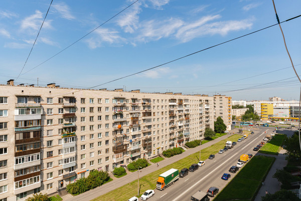 Продам двухкомнатную (2-комн.) квартиру, Генерала Симоняка ул, 4Ак1, Санкт-Петербург г