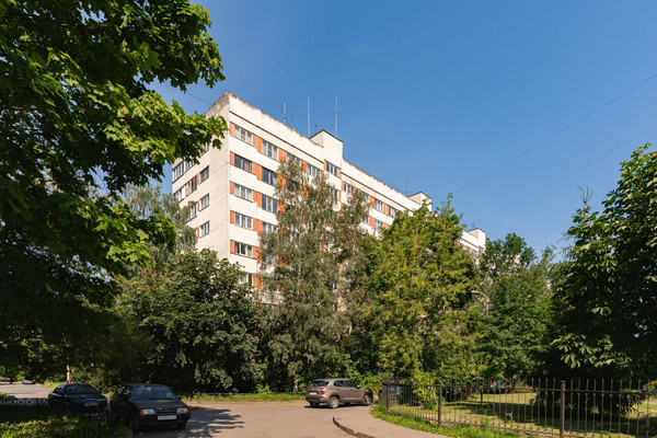 Продам двухкомнатную (2-комн.) квартиру, Генерала Симоняка ул, 4Ак1, Санкт-Петербург г
