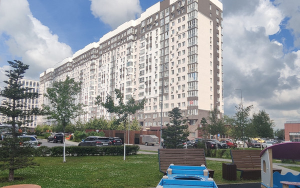Продам двухкомнатную (2-комн.) квартиру, Мира ул, 44а, Пенза г