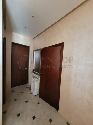 Продам трехкомнатную (3-комн.) квартиру, Адмирала Макарова ул, 6Бк2, Москва г