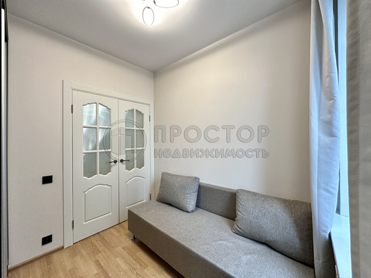 Продам трехкомнатную (3-комн.) квартиру, Новодмитровская ул, 2к6, Москва г