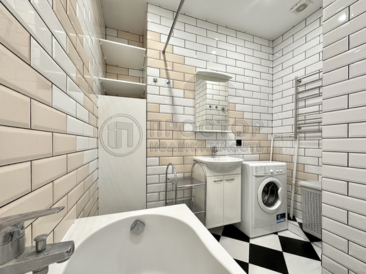 Продам трехкомнатную (3-комн.) квартиру, Новодмитровская ул, 2к6, Москва г