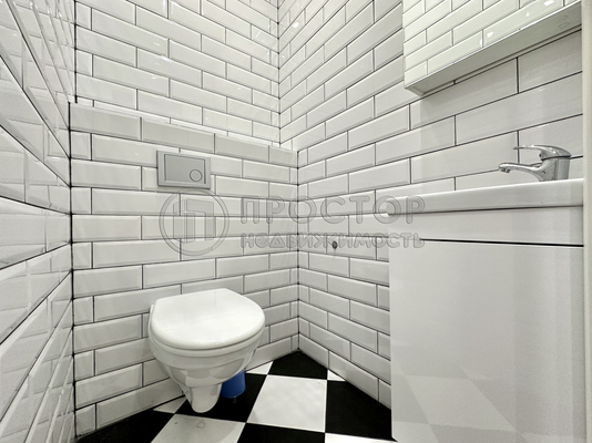 Продам трехкомнатную (3-комн.) квартиру, Новодмитровская ул, 2к6, Москва г