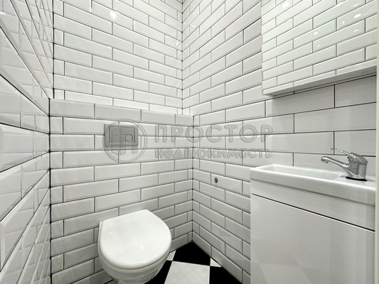 Продам трехкомнатную (3-комн.) квартиру, Новодмитровская ул, 2к6, Москва г