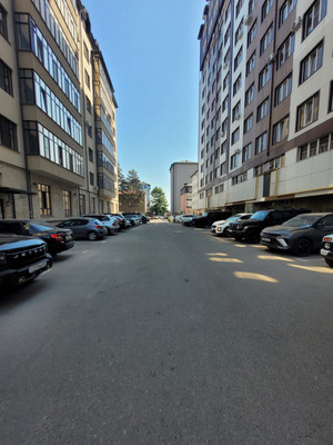 Продам двухкомнатную (2-комн.) квартиру, Чернышевского ул, 201к2, Нальчик г