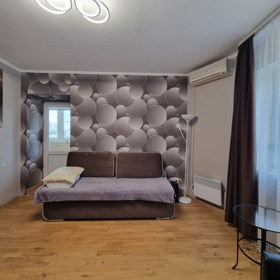 Продам трехкомнатную (3-комн.) квартиру, Краснофлотский пер, 22, Ростов-на-Дону г
