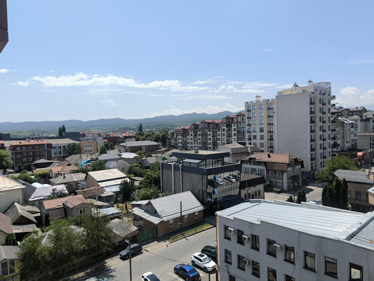 Продам трехкомнатную (3-комн.) квартиру, Гоголя ул, 37б, Нальчик г