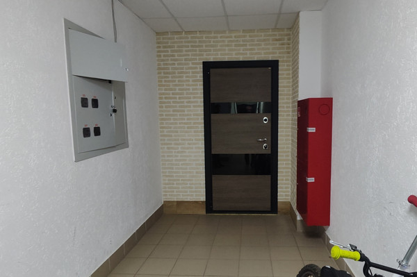 Продам трехкомнатную (3-комн.) квартиру, Мира ул, 40а, Пенза г