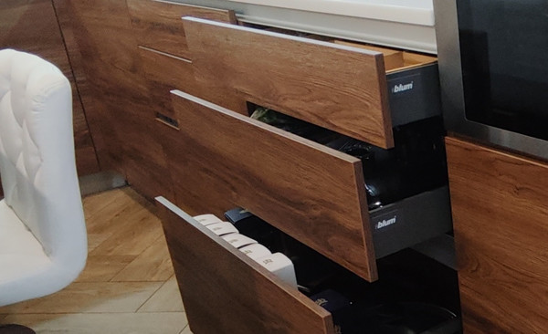 Продам трехкомнатную (3-комн.) квартиру, Мира ул, 40а, Пенза г