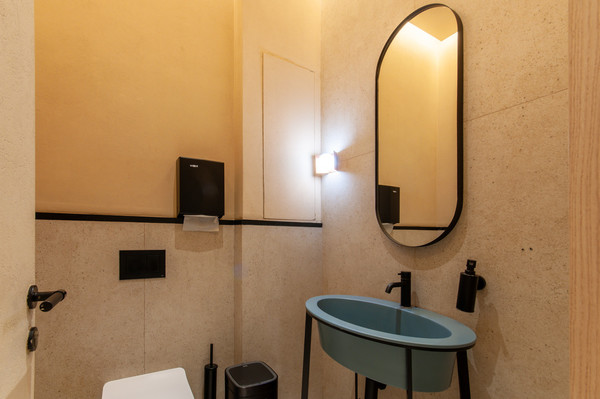 Продам трехкомнатную (3-комн.) квартиру, Волоколамское ш, 95/2к3, Москва г