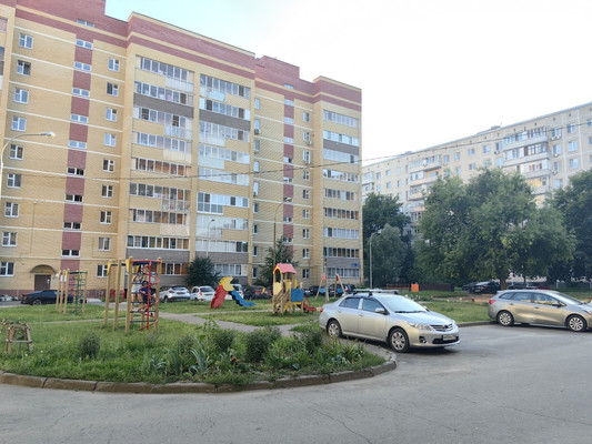 Продам однокомнатную (1-комн.) квартиру, Дементьева ул, 7, Казань г