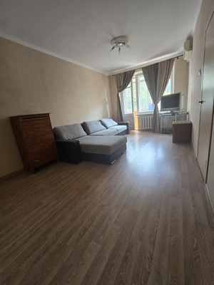 Продам однокомнатную (1-комн.) квартиру, Беговая ул, 14, Москва г