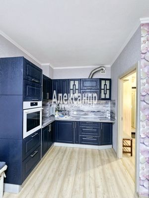 Продам однокомнатную (1-комн.) квартиру, Воронцовский б-р, 14к1, Мурино п