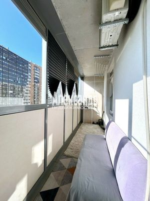 Продам однокомнатную (1-комн.) квартиру, Воронцовский б-р, 14к1, Мурино п