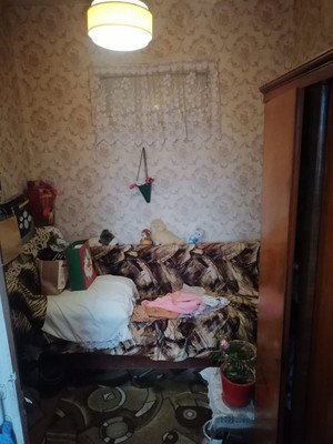 Продам трехкомнатную (3-комн.) квартиру, Героев Алексинцев ул, 17, Алексин г