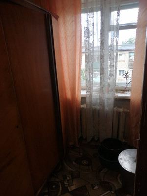 Продам трехкомнатную (3-комн.) квартиру, Героев Алексинцев ул, 17, Алексин г