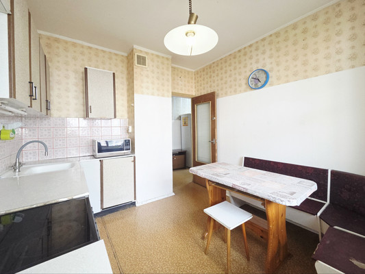 Продам двухкомнатную (2-комн.) квартиру, Знаменские Садки ул, 5к1, Москва г