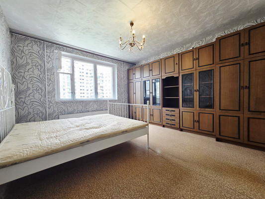 Продам двухкомнатную (2-комн.) квартиру, Знаменские Садки ул, 5к1, Москва г