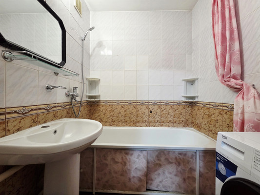 Продам двухкомнатную (2-комн.) квартиру, Знаменские Садки ул, 5к1, Москва г