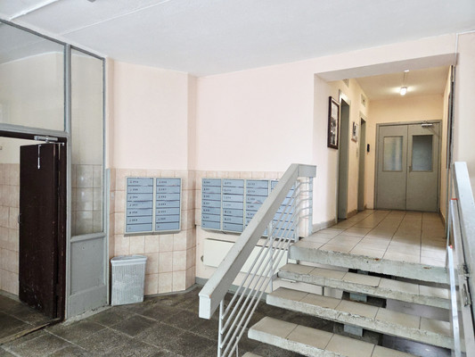 Продам двухкомнатную (2-комн.) квартиру, Знаменские Садки ул, 5к1, Москва г