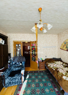 Продам комнату в 2-комн. квартире, Сколковское ш, 32к2, Москва г