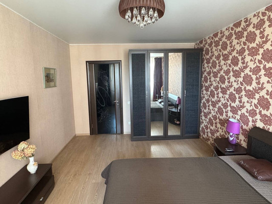 Продам двухкомнатную (2-комн.) квартиру, Пионерская ул, 15к1, Бородино д