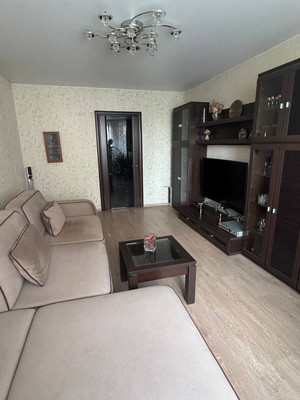 Продам двухкомнатную (2-комн.) квартиру, Пионерская ул, 15к1, Бородино д