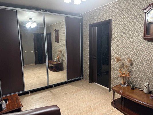 Продам двухкомнатную (2-комн.) квартиру, Пионерская ул, 15к1, Бородино д