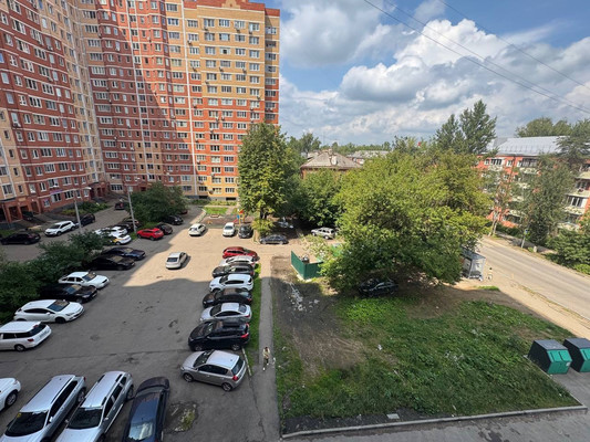 Продам двухкомнатную (2-комн.) квартиру, Пионерская ул, 15к1, Бородино д