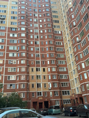 Продам двухкомнатную (2-комн.) квартиру, Пионерская ул, 15к1, Бородино д