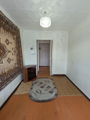Продам трехкомнатную (3-комн.) квартиру, 8-е Марта ул, 20, Ишим г