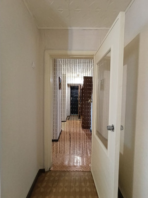 Продам трехкомнатную (3-комн.) квартиру, 8-е Марта ул, 20, Ишим г