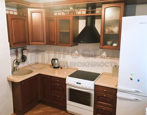 Продам трехкомнатную (3-комн.) квартиру, Новочерёмушкинская ул, 23, Москва г