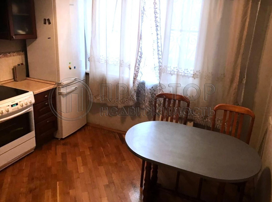 Продам трехкомнатную (3-комн.) квартиру, Новочерёмушкинская ул, 23, Москва г