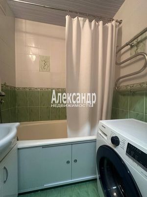 Продам двухкомнатную (2-комн.) квартиру, Будапештская ул, 110/23, Санкт-Петербург г