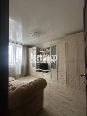 Продам двухкомнатную (2-комн.) квартиру, Будапештская ул, 110/23, Санкт-Петербург г